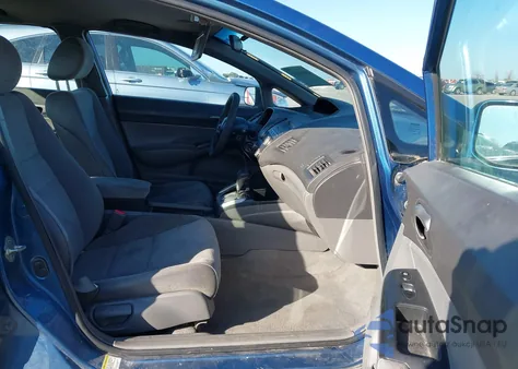 2008 Honda Civic Lx z USA, uszkodzony, nr VIN 1HGFA16508L107092